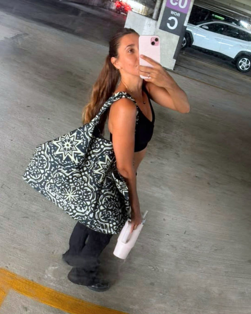 Aura Tote