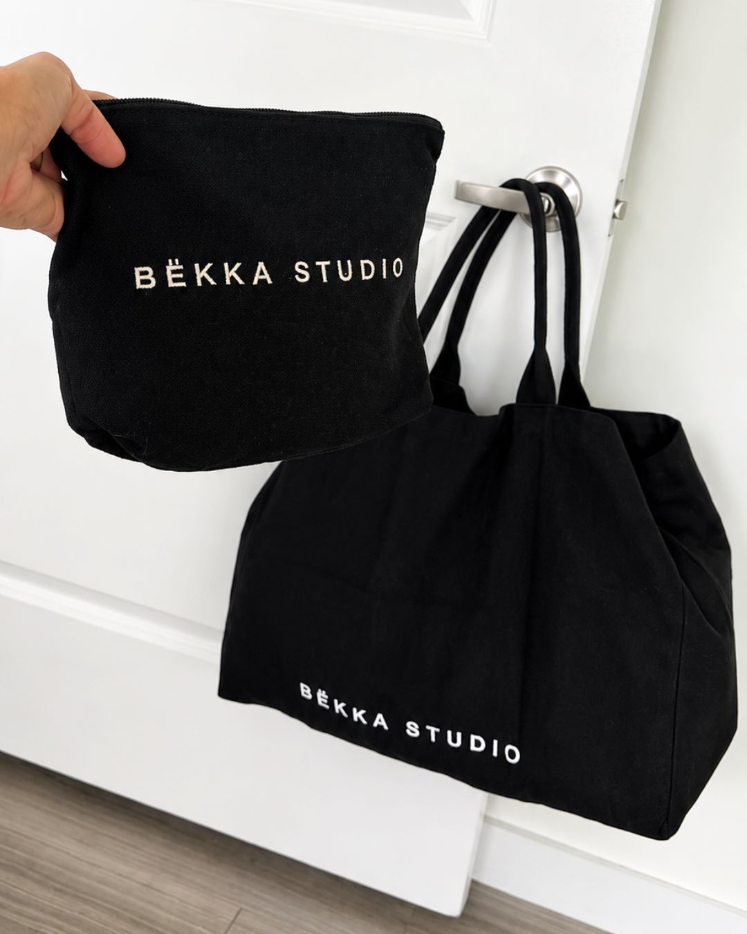 Noir Tote