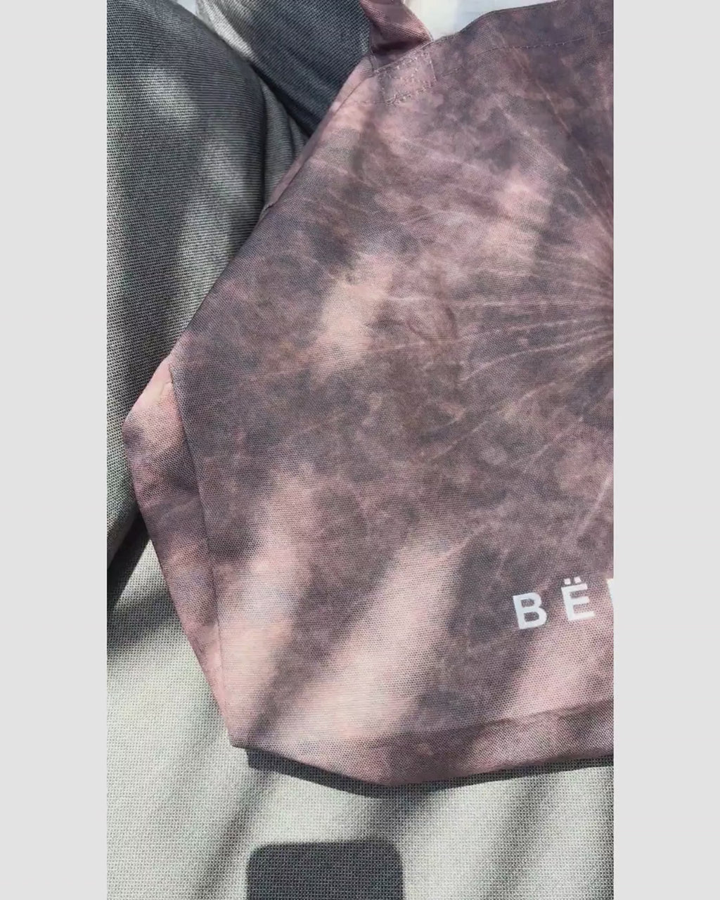 Atlas Tote